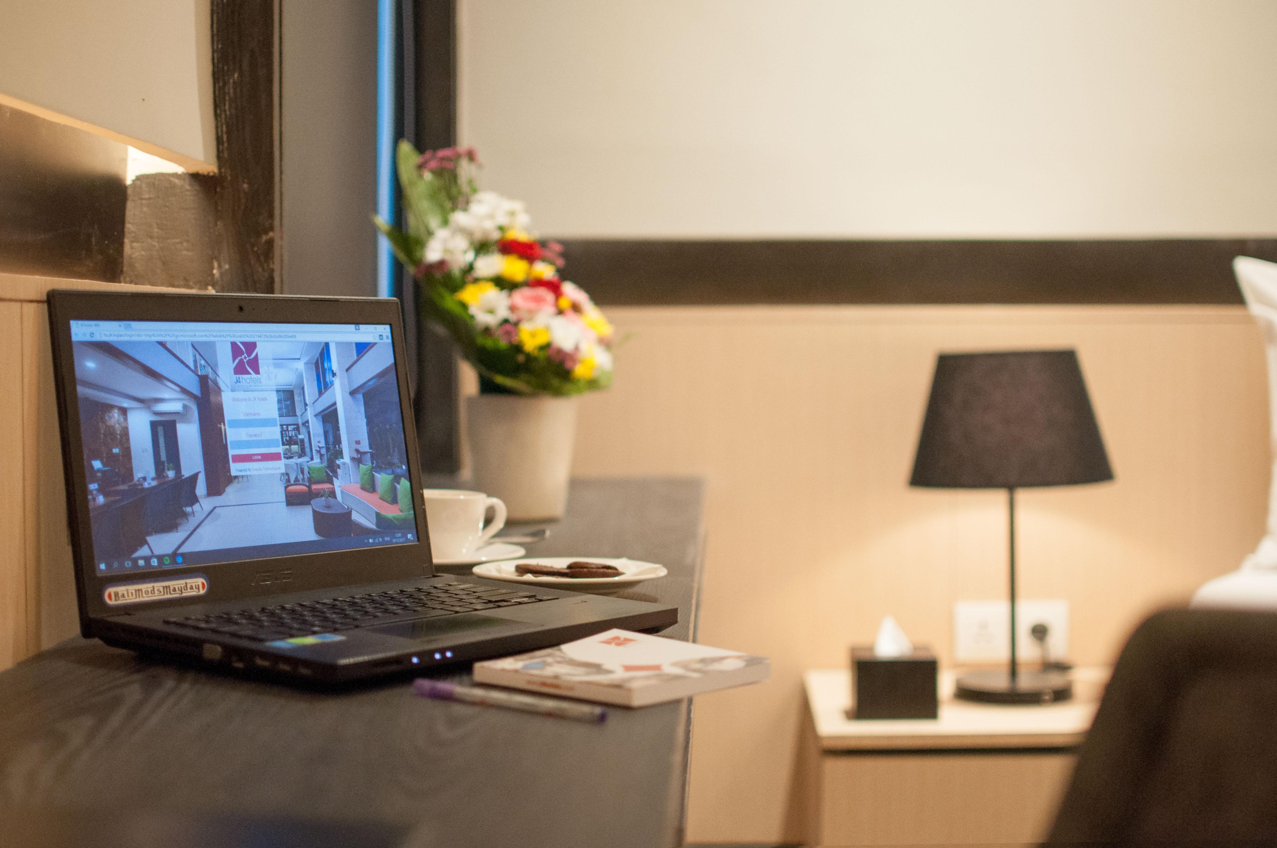 J4 Hotels Legian Exterior foto