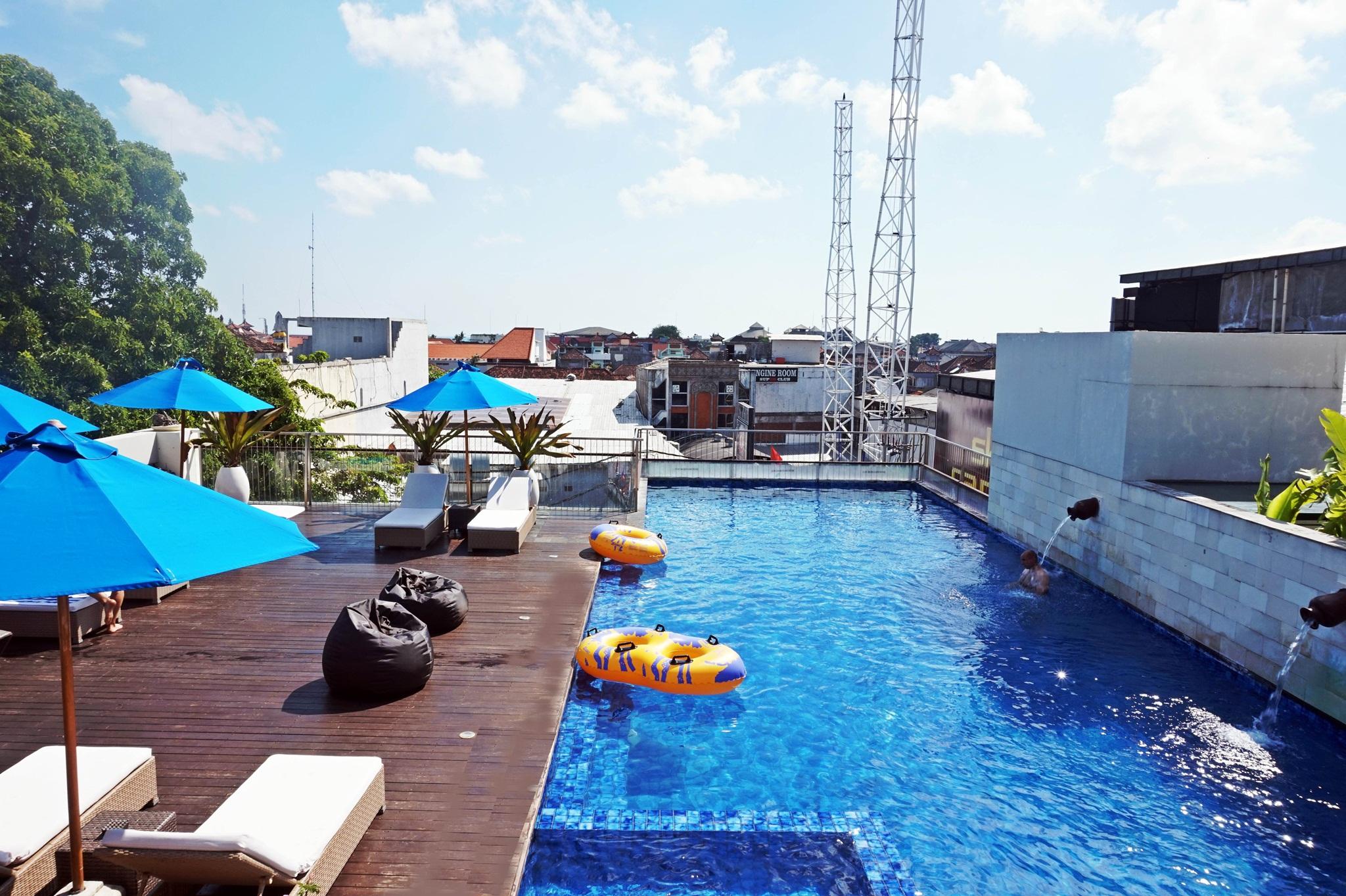 J4 Hotels Legian Exterior foto