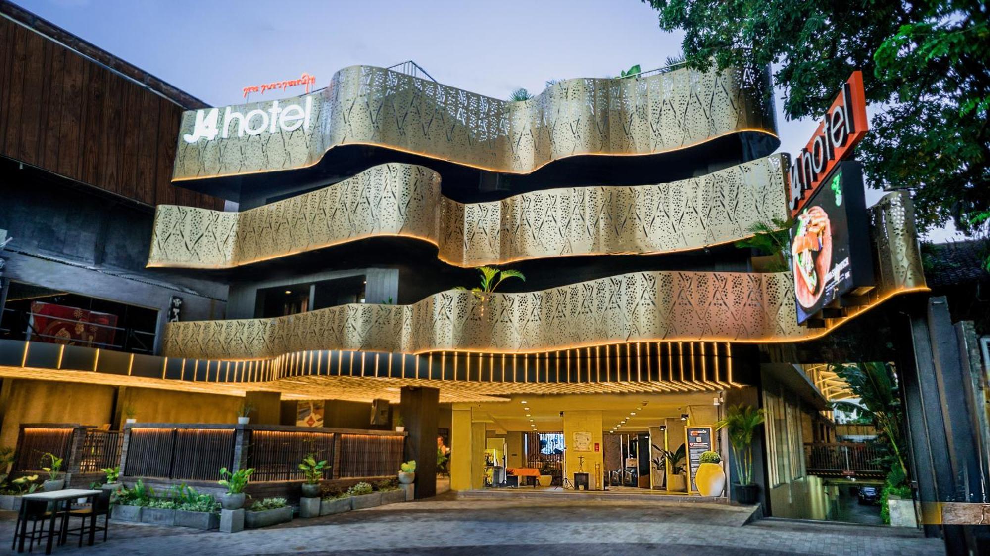 J4 Hotels Legian Exterior foto